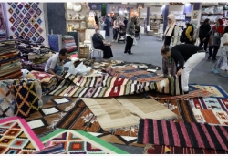埃及举办传统手工艺品展