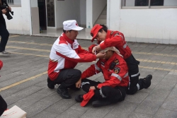 射阳县红十字会举行演练提升应急救援能力