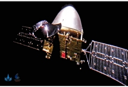 “天问一号”探测器完成第三次轨道中途修正　
