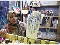 埃及举办传统手工艺品展