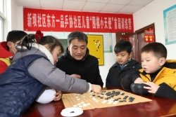  东台镇：社区公益助少儿学围棋