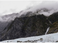 正退化的新西兰福克斯冰川