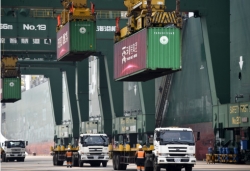 海关总署：前4个月外贸进出口总值11.62万亿元