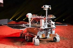 习近平祝贺我国首次火星探测任务天问一号探测器成功着陆火星