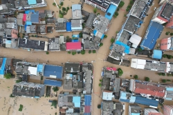 湖北随县柳林镇遭遇极端强降雨：已致21人遇难，4人失联