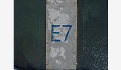 大连湾海底隧道E7管节安装成功