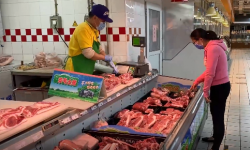 猪肉价格为何跌跌不休：消费低迷、养殖亏损等