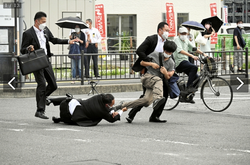 日本警方：枪击安倍的人是他！