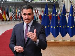 西班牙首相新冠检测仍呈阳性 欧盟9国会议推迟