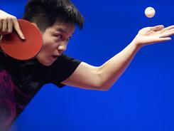 全国乒乓球锦标赛：樊振东助上海队晋级男团决赛