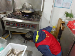 通榆北村社区开展辖区内餐饮行业 消防安全大检查