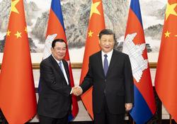 独家视频丨习近平会见柬埔寨首相洪森：这是老朋友的“三年之约”