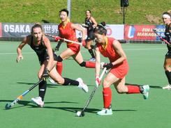 中国女子曲棍球队5:2战胜新西兰队