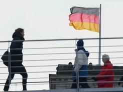 民调：半数德国人认为本国接收太多难民