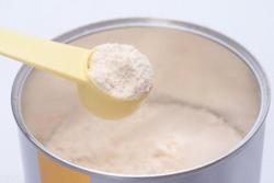 新国标正式实施，为何说国产奶粉更适合中国宝宝？
