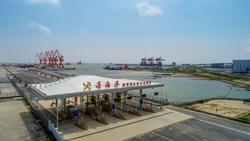 江苏盐城：吞吐量超826万吨！滨海港区成功实现“双过半”