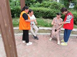 杭州申辉环保科技有限公司参与志愿者活动，参与夏季垃圾分类