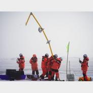 中国第13次北冰洋科学考察队开始地质和地球物理调查作业