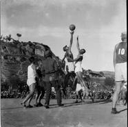 这支抗战时期的“战斗篮球队”曾打遍晋西北边区无敌手