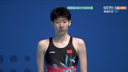 李亚杰夺得杭州亚运会跳水女子1米跳板金牌