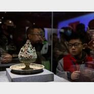 上海：西汉刘贺墓精品文物展重现海昏侯国历史文化