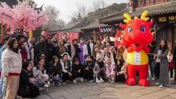 江苏泰州：感受浓浓爱国情，红色旅游春节假期持续“圈粉”