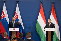 斯洛伐克总理：一些西方国家考虑向乌克兰派兵