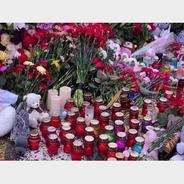 莫斯科市民悼念恐怖袭击遇难者