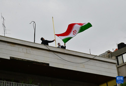伊朗外长说美国对以色列袭击伊使馆负有责任