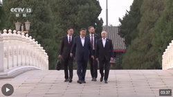 视频丨习近平同俄罗斯总统普京在中南海小范围会晤 