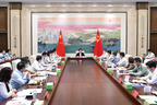 市委常委会召开会议