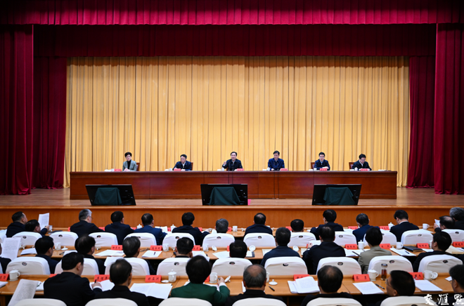 省委农村工作会议召开 信长星出席会议并讲话
