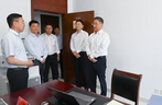 周斌到市级层面学习教育工作专班调研